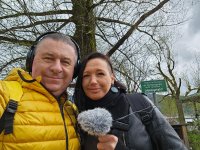 : Das Tschechisch-Lettische Team: Richard Šulko mit Sibilla Vege bei Aufnahmearbeiten. Foto: Richard Šulko