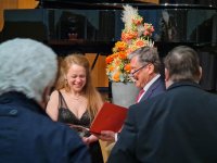 : Iris- Marie Kotzian bei der Auszeichnung. Foto: Richard Šulko