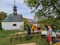 Vorbereitungen auf die Erfrischung. Foto: Richard Šulko